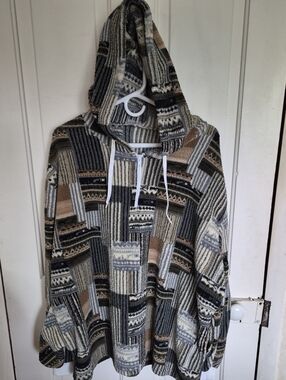 Patchwork Knit Hooded Pullover - Black, Gray & Tan